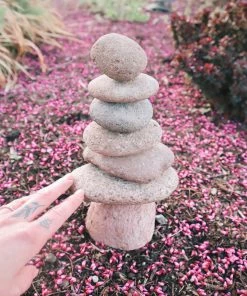 Happy Gardens Statues 7-Stone Cairn Garden Statue
