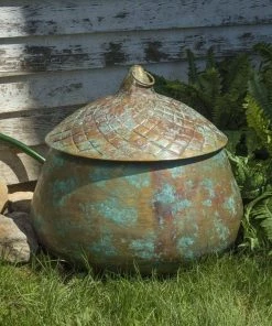 Happy Gardens Acorn Garden Hose Pot