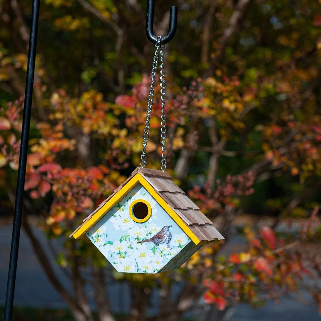 Happy Gardens Camellia Printed Wren Birdhouse 3 Happy Gardens Camellia Printed Wren Birdhouse