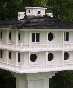 Happy Gardens Country Club Bird House