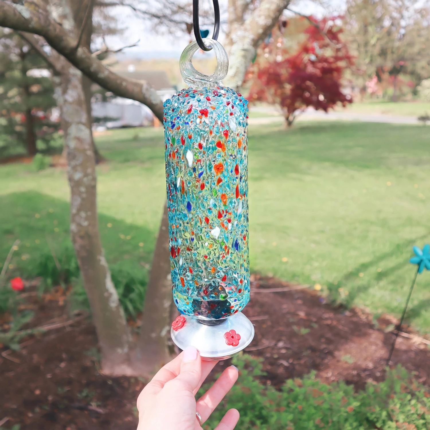 Happy Gardens Filigree Hummingbird Feeder, Sprinkles, 20 Oz. 9 Happy Gardens Filigree Hummingbird Feeder, Sprinkles, 20 Oz.